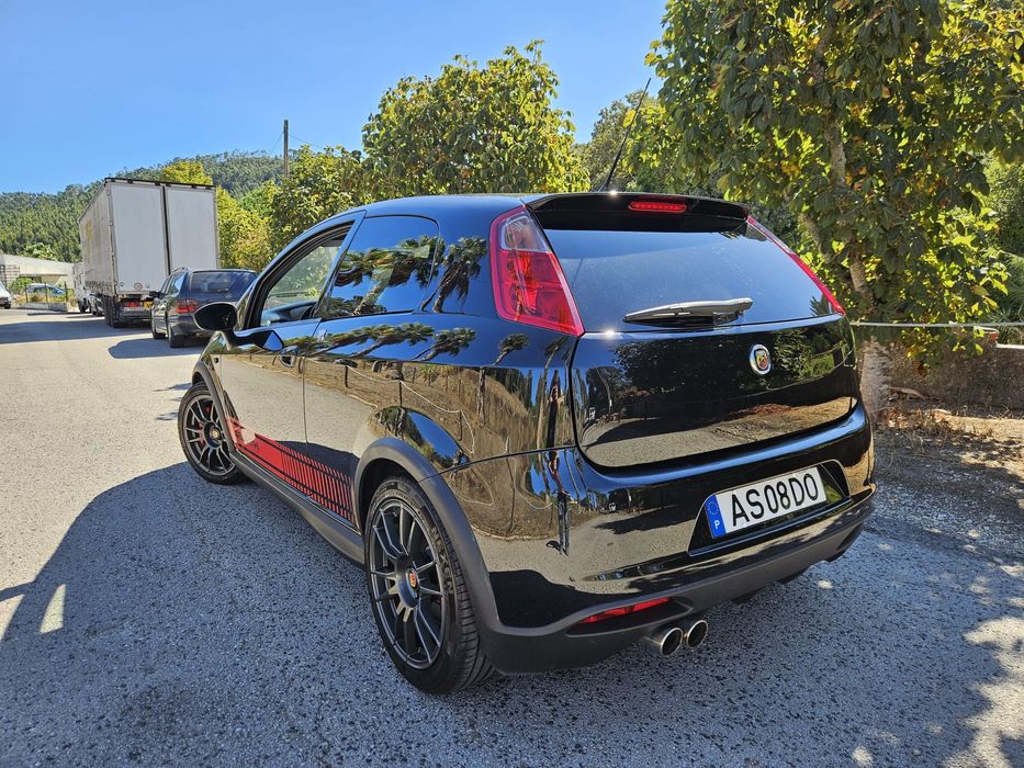 Fiat grande punto abarth 2009 . 155cv