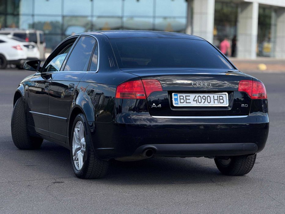 AvtoReal  Audi A4 B7 2005