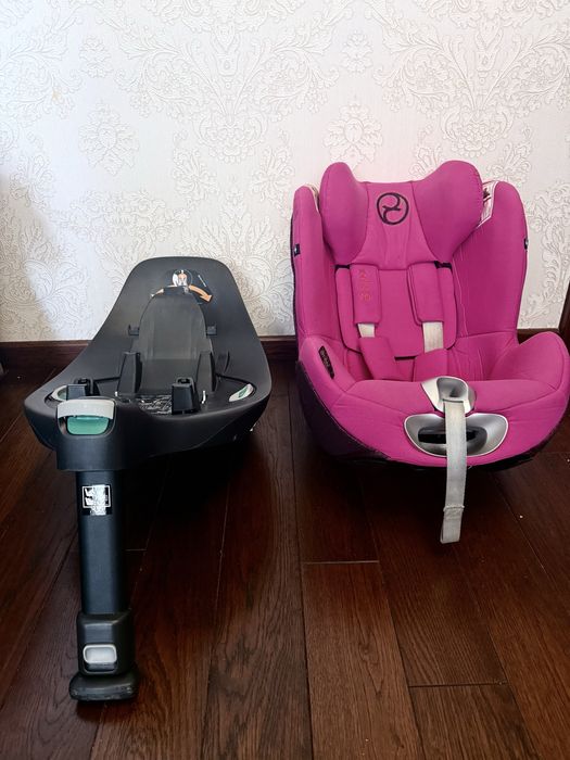 Автокрісло Cybex Sirona Z i-Size + Поворотна база Base Z (Комплект)