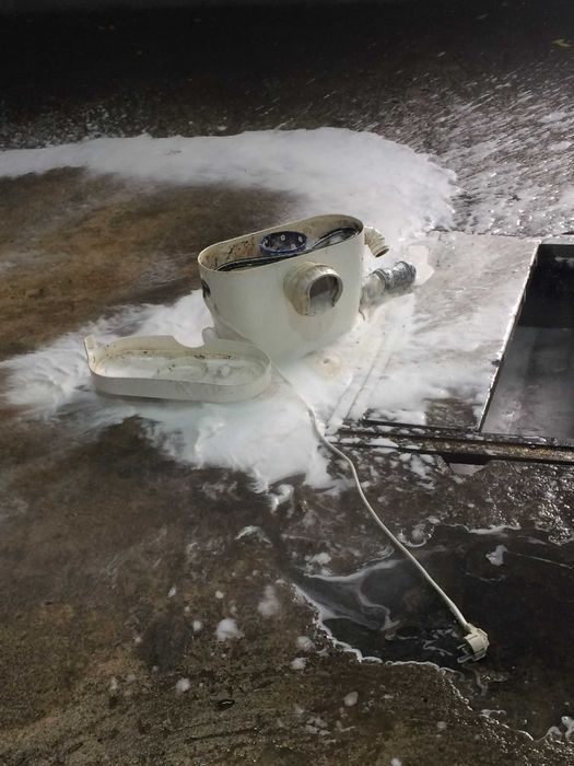 Ремонт и обслуживание насосов,станций SOLOLIFT (Сололифт).Мастерская.