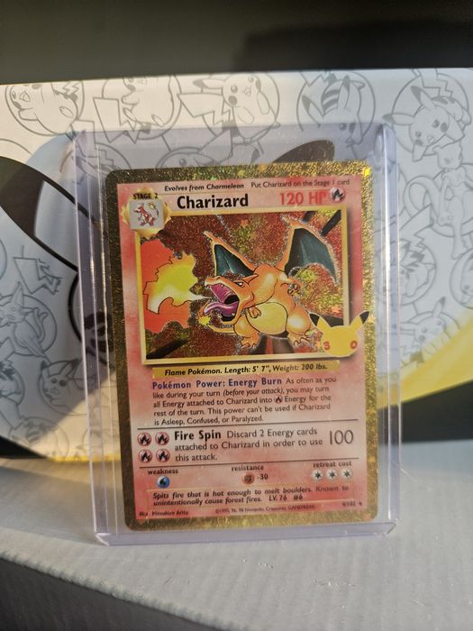 Karta pokemon tcg charizard celebrations