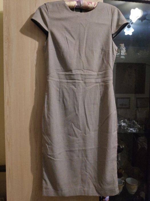 Нова сукнч H&M 36 р.