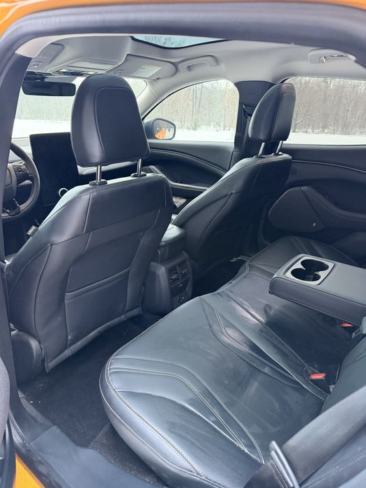 2022Ford Mustang Mach-E Premium