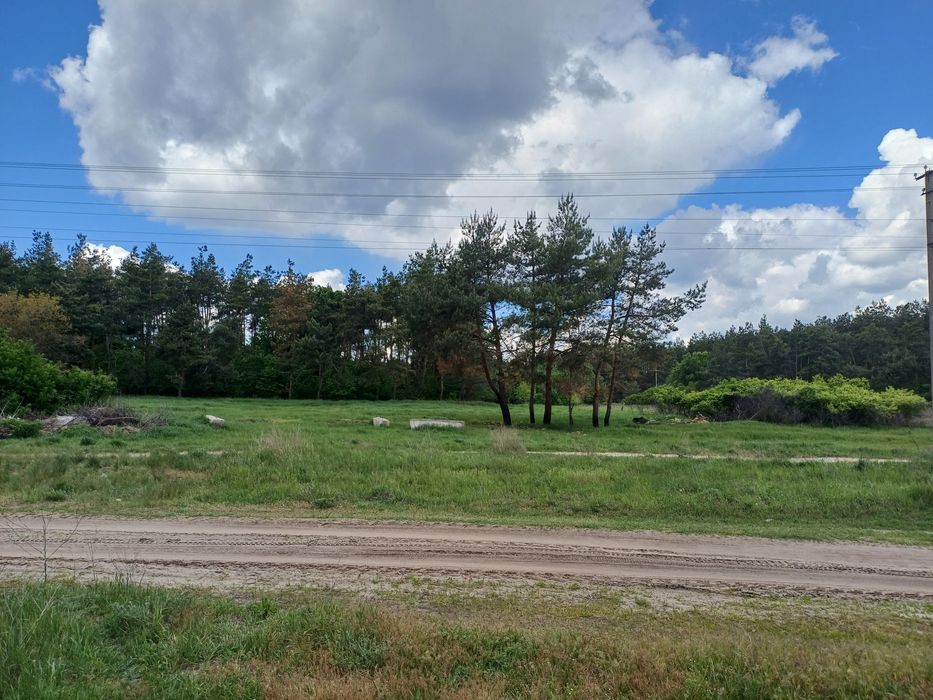 Продам земельну ділянку