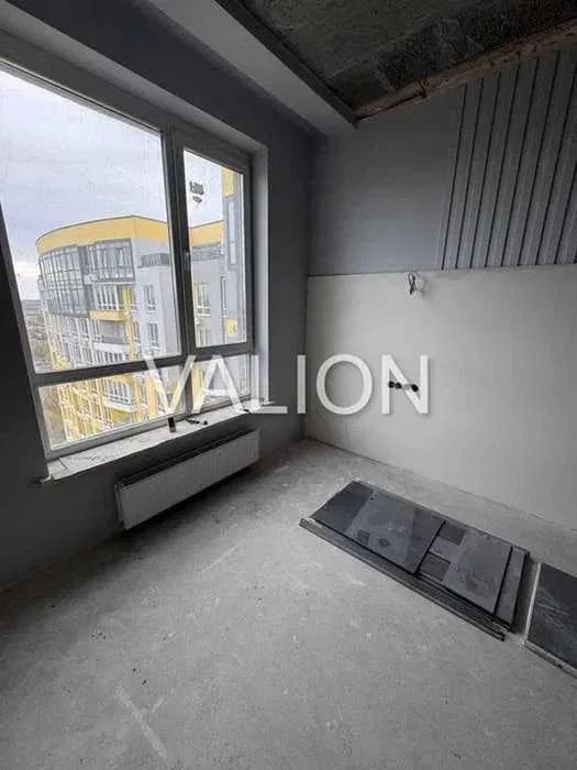 Продаж дворівневої квартири без ремонту ЖК Медовий вул. Кадетський Гай