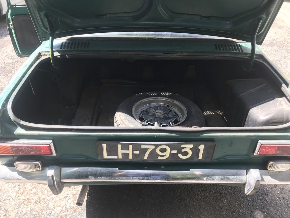Ford Escort MK1 2 portas 1100 de 1970 para restauro