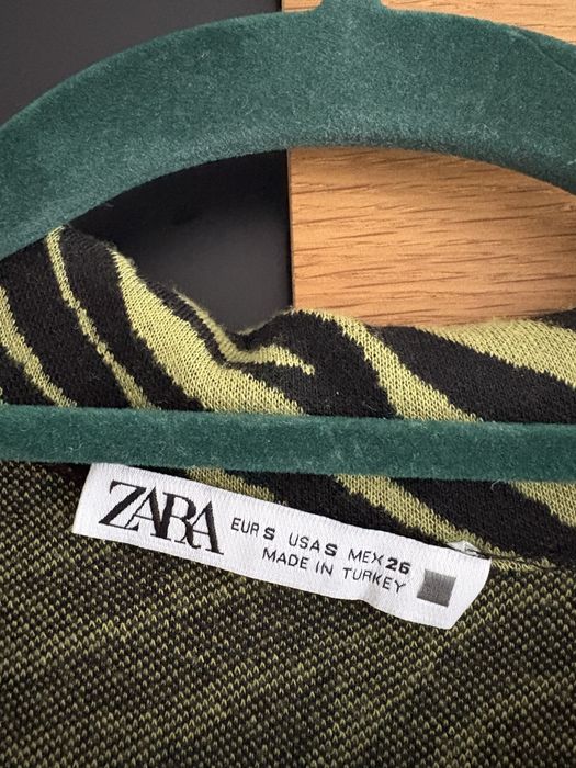 Top zara S zwierzęcy print zielono czarny