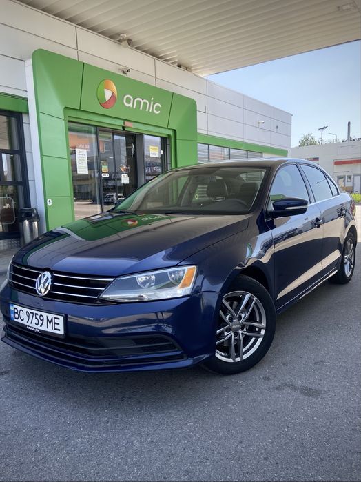 Volkswagen Jetta 1.8 турбо бензин