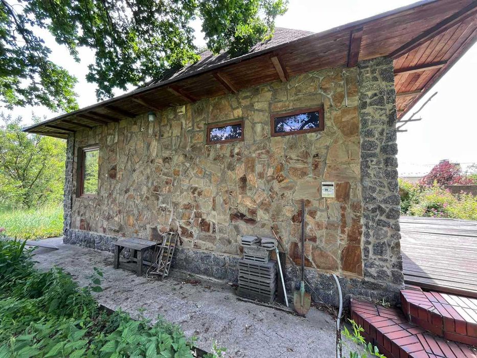 Продаж садового будинку та землі в с.Хотянівка Київської обл 96200$