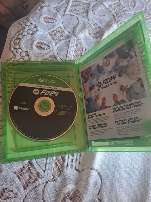 Sprzedam Xbox one s 1 TB