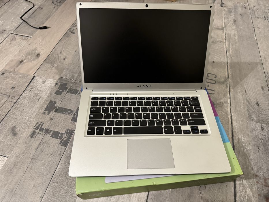 Laptop Kiano Slimnote 14.2