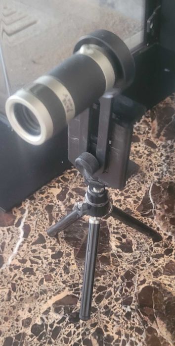 Продам монокуляр, міні штатив, об'єктив для смартфону