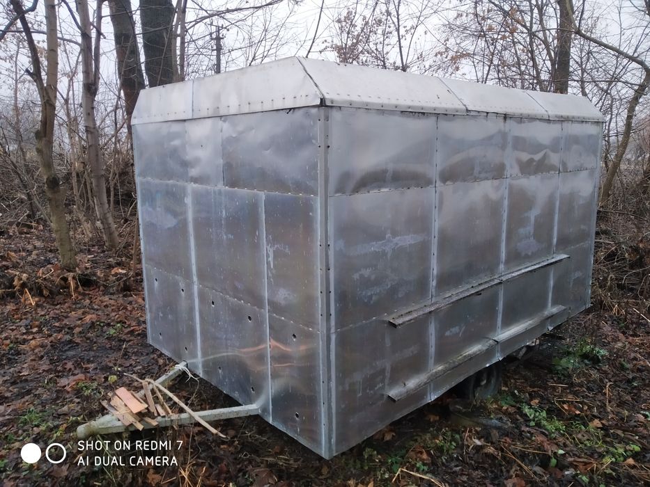 Бджолопавільон на 19 сімей