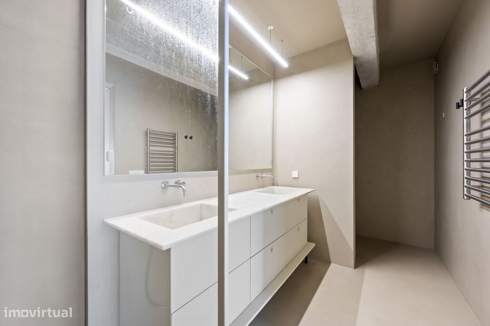 Moradia T4 com jardim, Lapa, Lisboa