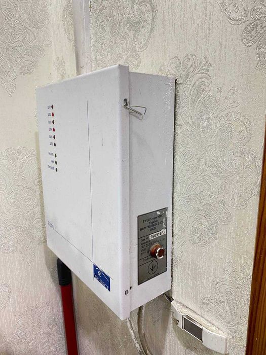 Здається в оренду офісне приміщення в центрі міста з окремим входом