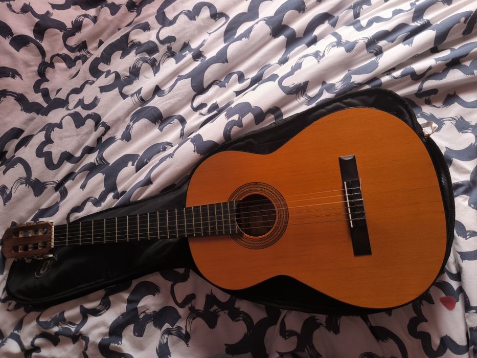 Guitarra clássica Admira
