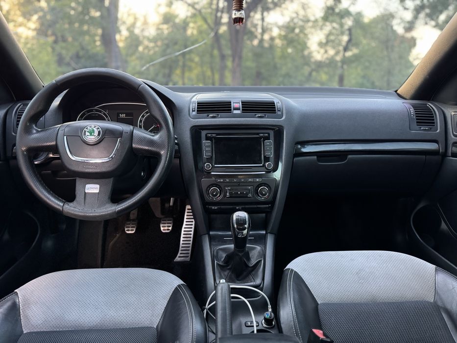 Skoda Octavia RS 2011 2.0T