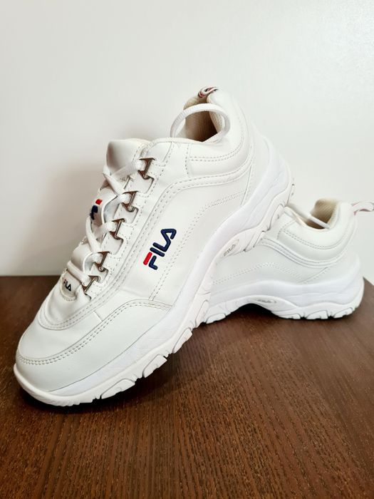 Buty sportowe Fila Strada Low białe r. 39 adidasy sneakersy
