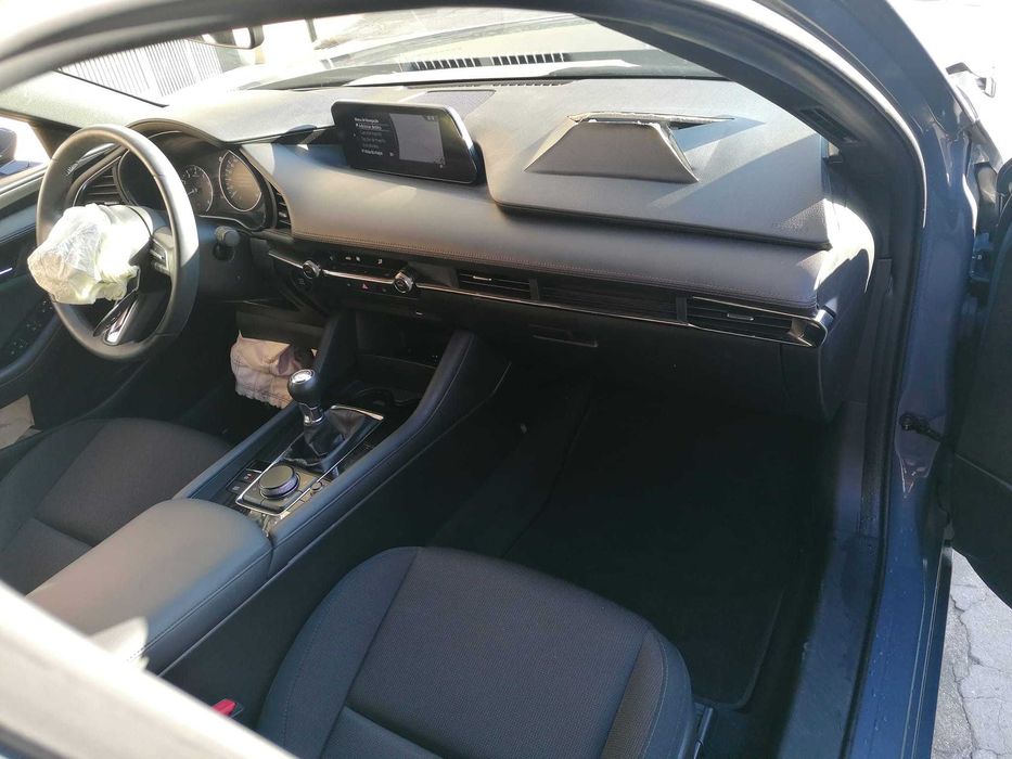 Mazda 3 2.0 Evolve Skyactive Hybrid/Gasolina