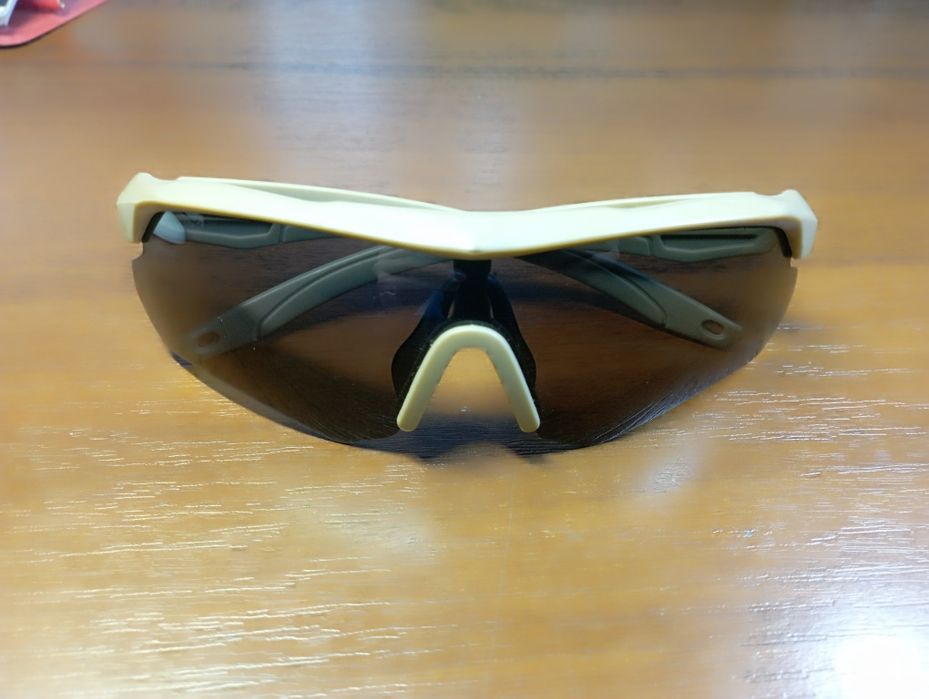 Тактичні окуляри