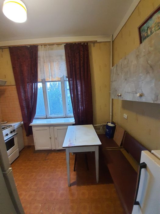 Оренда 2 кімнатної квартири біля ДК Металургів