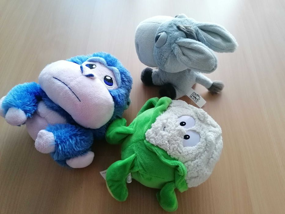 Bonecos de peluche (conjunto)