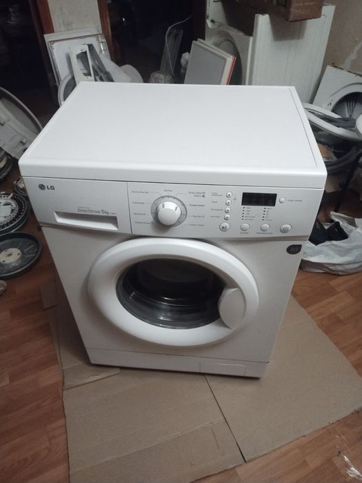 Продам  запчасти на стиральку Lg