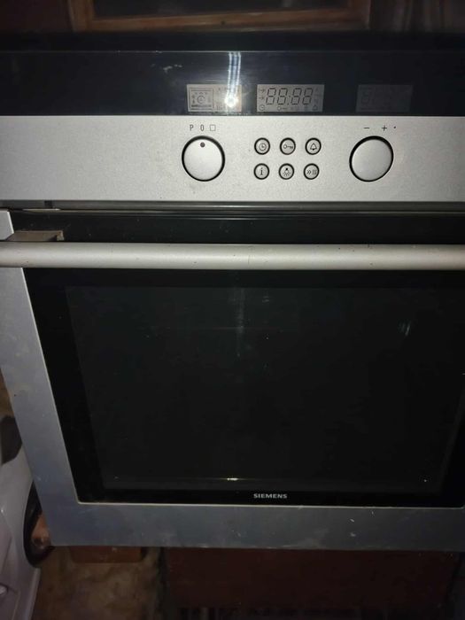 Продаю духовку Simens