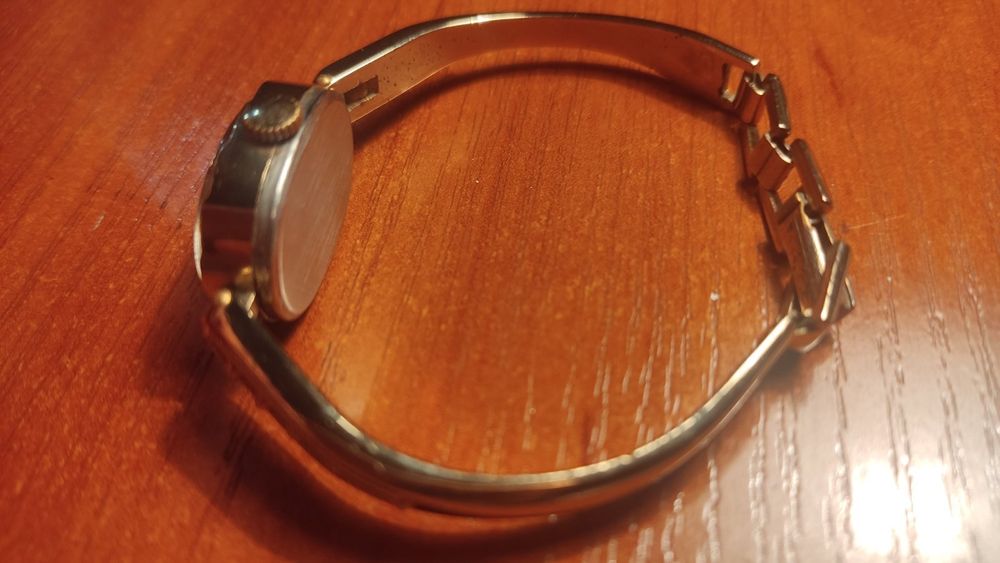 Часы Luch Женские