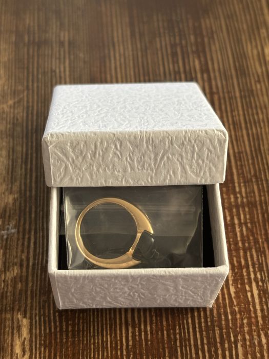 Pierścionek w kolorze zielonym – pozłacanym, rozmiar 6 mosiądz