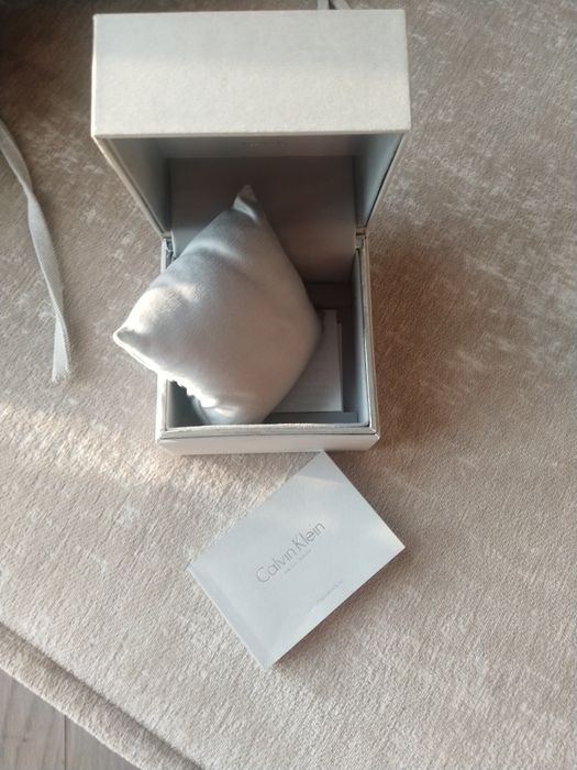 Коробка від годинника Calvin Klein