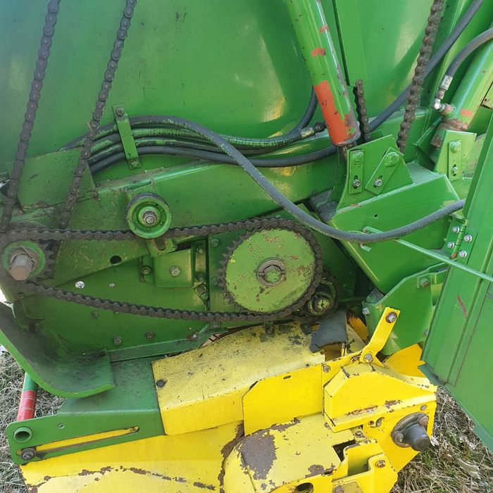 продам рулонний прес підбирач джон дир 550