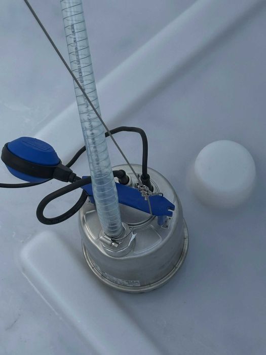 Zbiornik Dwupłaszczowy 1500 AdBlue NOXY SWIMER od ręki  dostawa