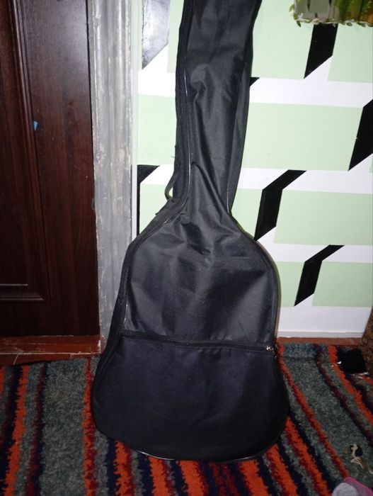 Гитара классическая в отличном состоянии