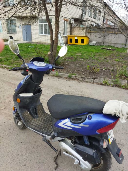 Продам скутер  Keeway