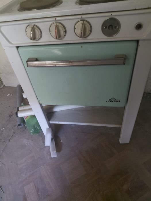 Fogao antigo em otimo estado