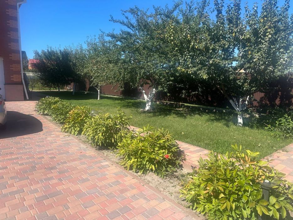 Будинок в с Мрія 180 м на 12 сотках