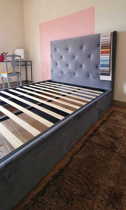 Camas De Casal Estofadas Top de Gama 190x140m Estrado Incluído 199€ !!