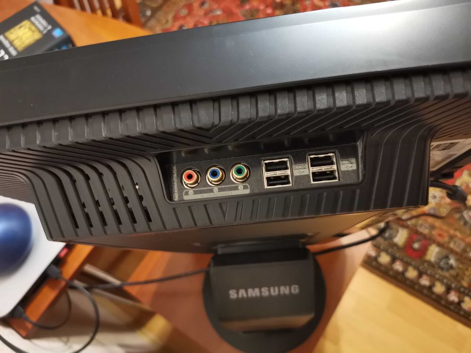 Монітор Samsung syncmaster 245t