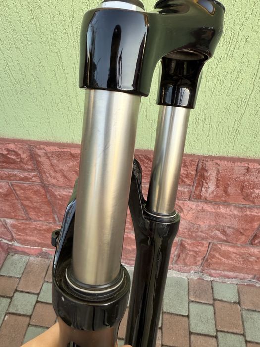 SR Suntour Raidon LOR 27,5