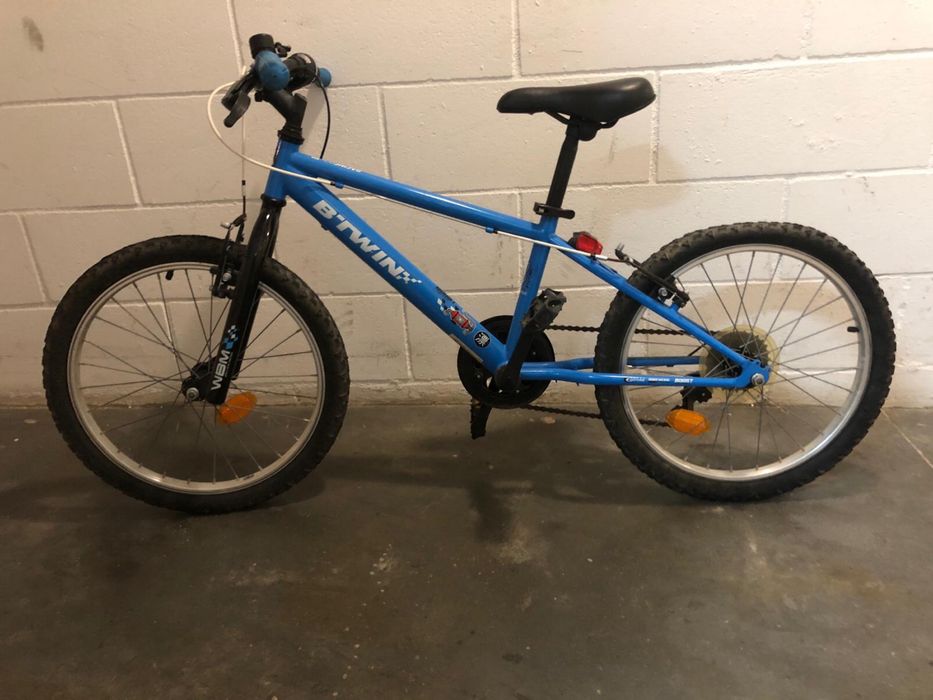 Bicicleta B-twin 20x2.00