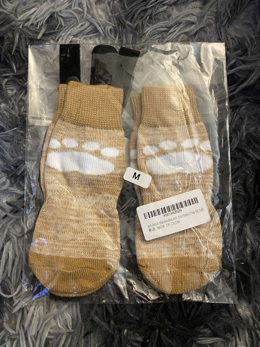 Одяг для собак , намордник