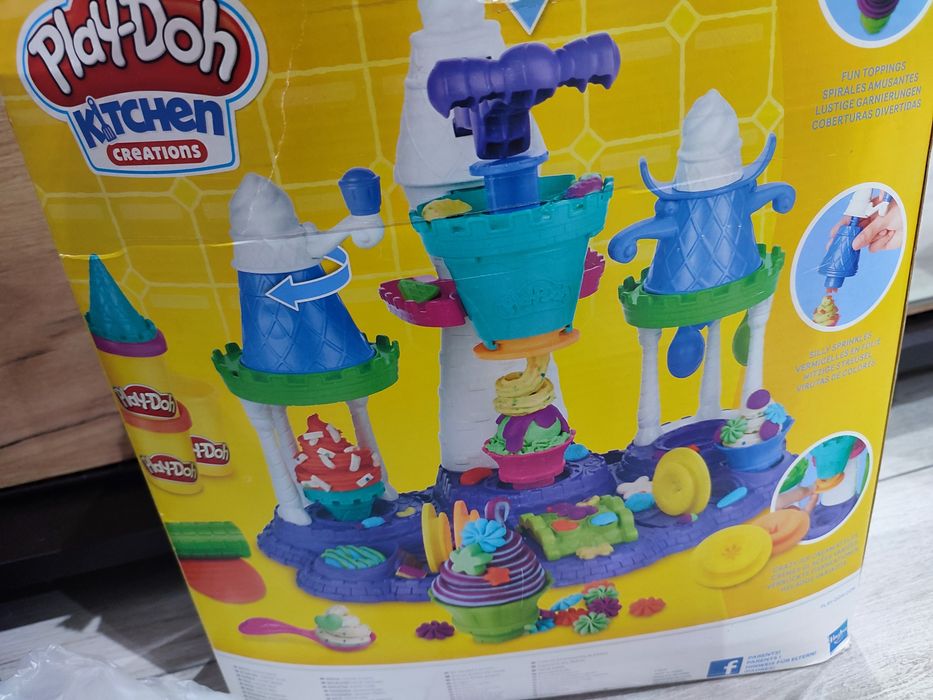 Zestaw ciastoliny Play doh lodziarnia akcesoria