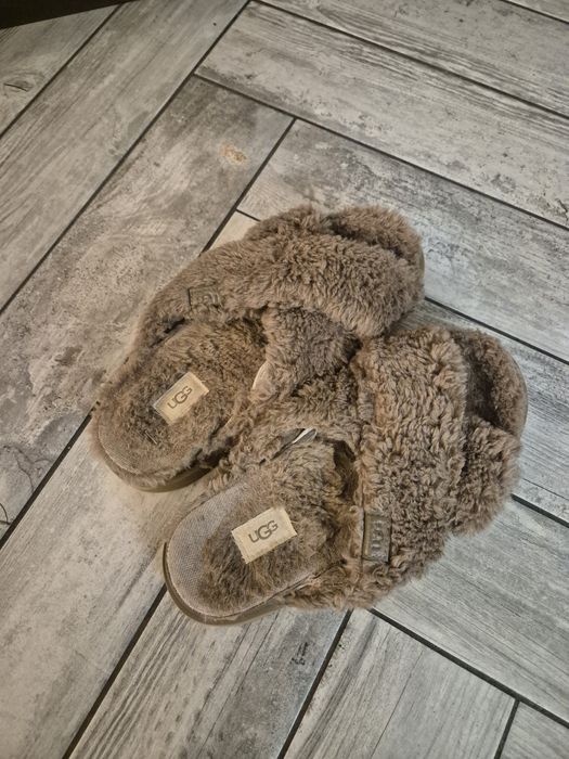 Kapcie Ugg rozm.39, wkł.25cm