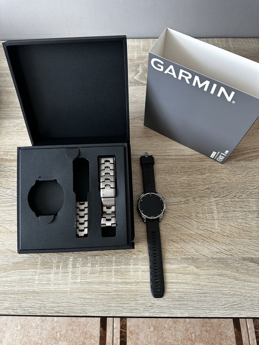 Смарт-годинник garmin fenix 8 47mm, amoled