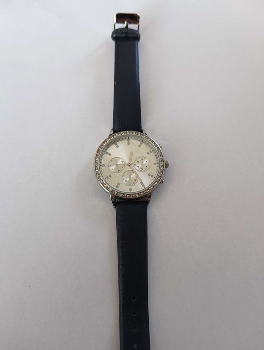 Zegarek Avon SR626SW