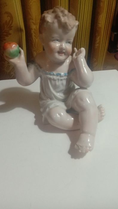 Продам играшку(пупс)