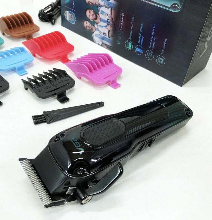 Машинка для стрижки волосся vgr. Машинка для стрижки волос с насадками