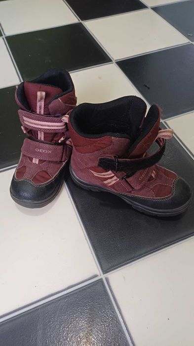 Черевики Geox на дівчинку 28 розмір Ботинки Geox