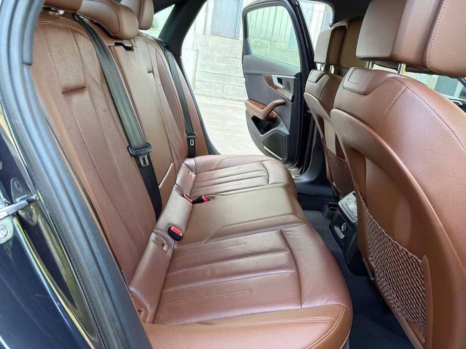 Audi A4      2018